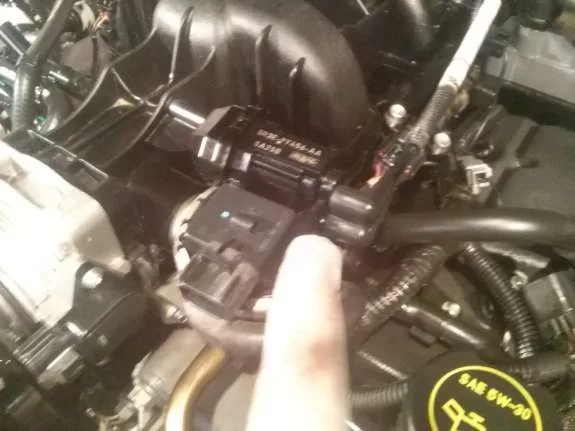 2005 2006 2007 2008 2009 2010 Mustang EGR Valve